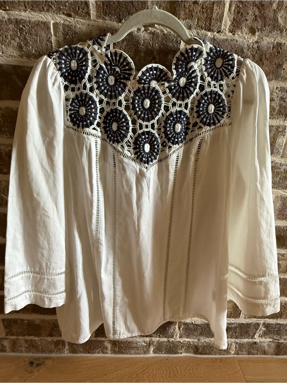 Current Air Los Angeles Embroidered Lace Yoke White Blouse L